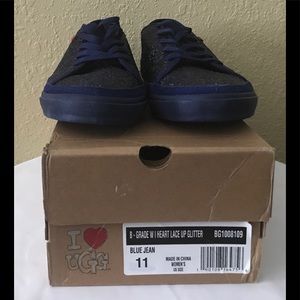 NIB UGG B-Grade Women’s I Heart Lace Up Glitter